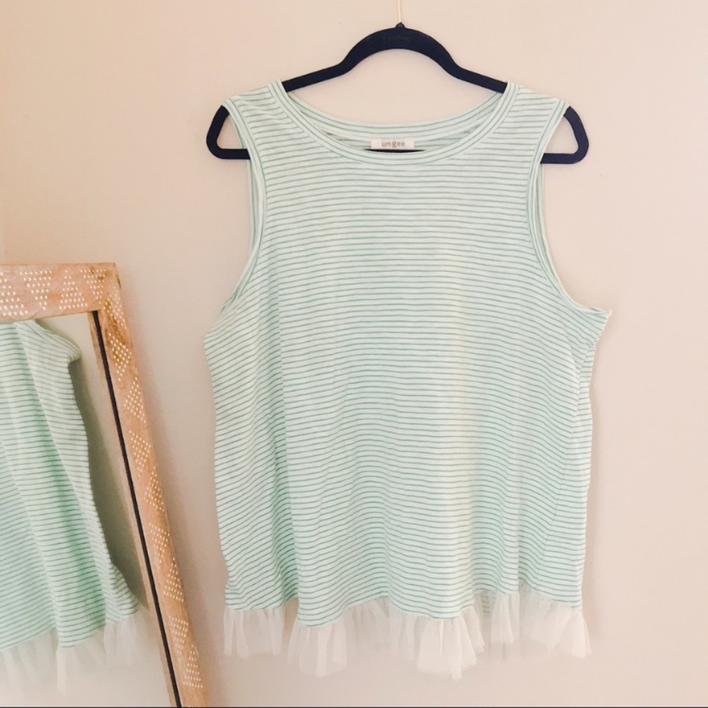 UMGEE GREEN STRIPE TANK TOP SZ L